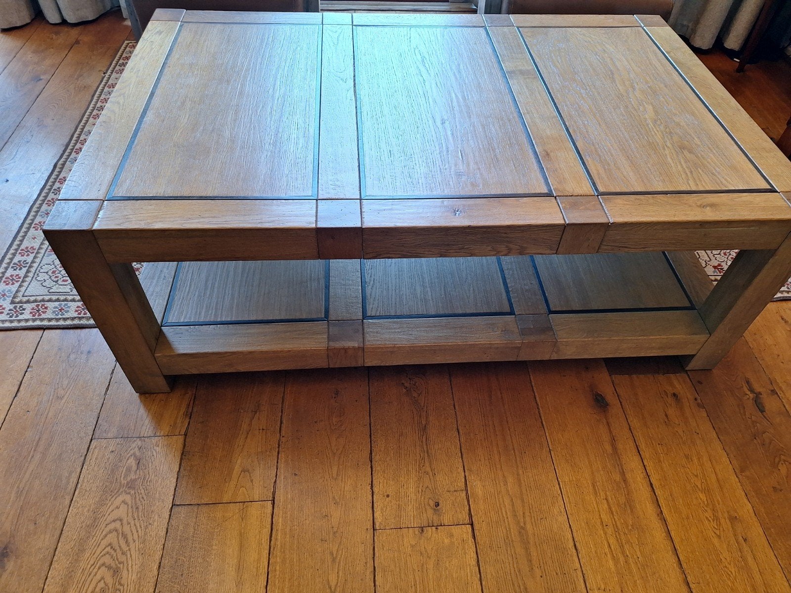 Massieve Houten Salontafel – 140 x 90 cm – Hoogte 50 cm, Ophalen, Rechthoekig, 100 tot 150 cm, 50 tot 100 cm