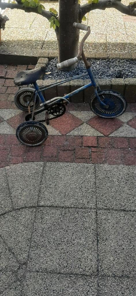 Bijna gratis, Brocante driewieler, kinderfiets,zeer zeldzaam, Ophalen of Verzenden