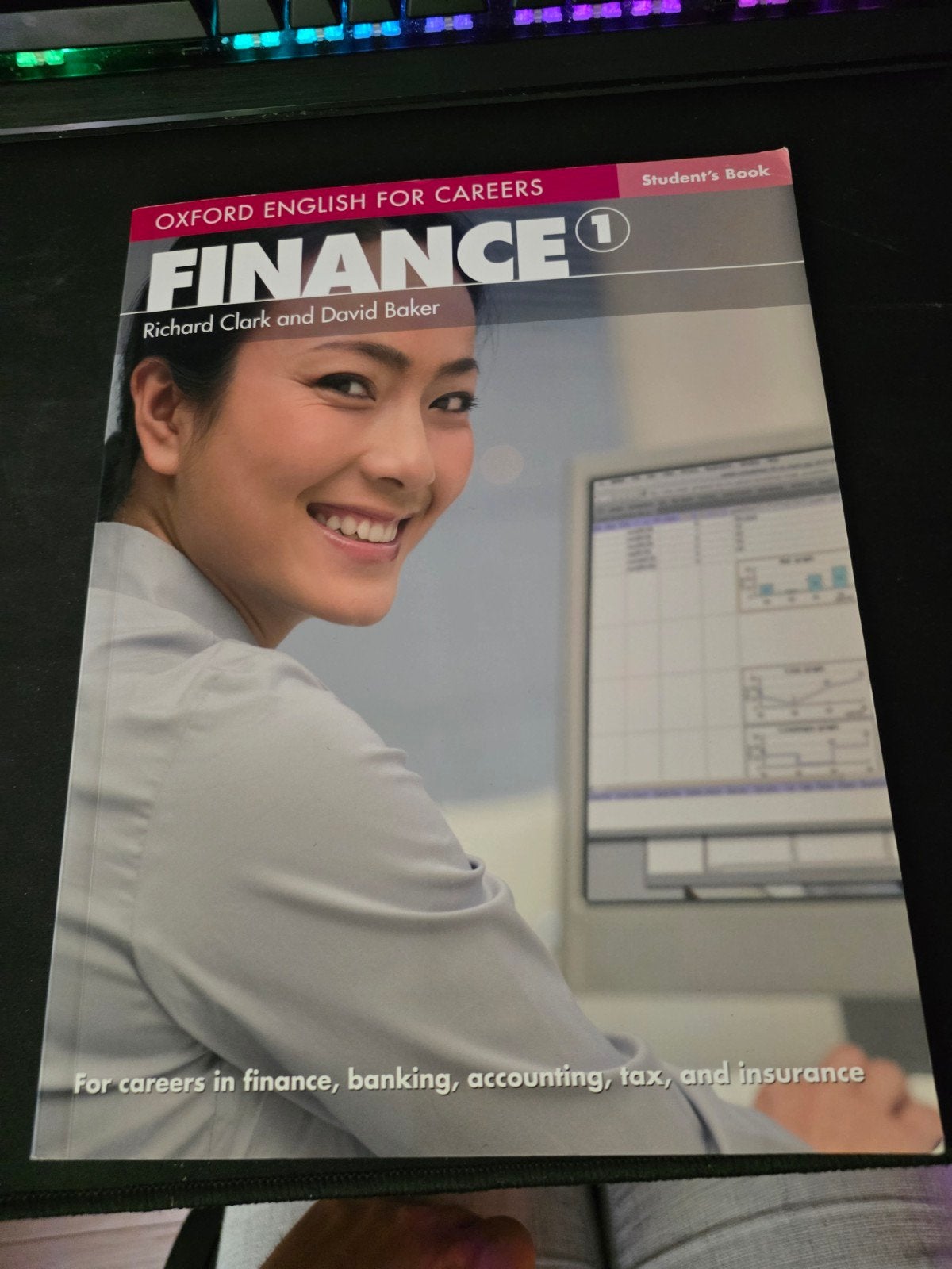 Oxford English for Careers: Finance 1 Student's Book, Richard Clark and David Baker, Zo goed als nieuw, Gamma, HBO