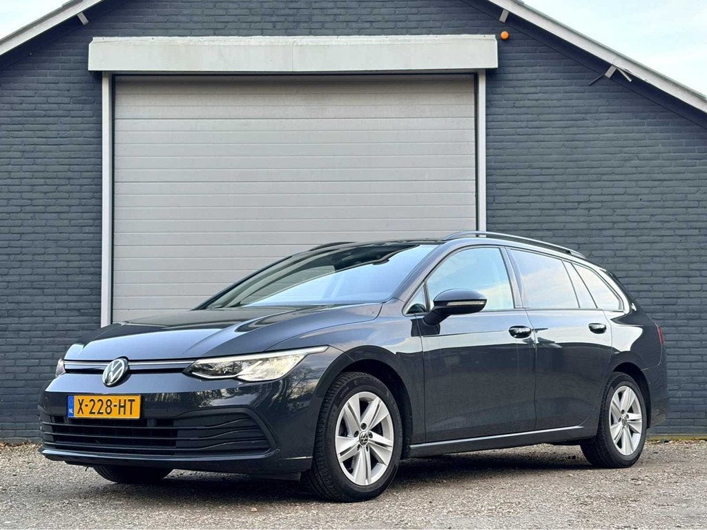 2023 - Volkswagen - Golf Variant - 1.5 eTSI Life Bns - Perso, Auto's, 4 cilinders, 700 kg, Golf Variant, 66 €/maand
