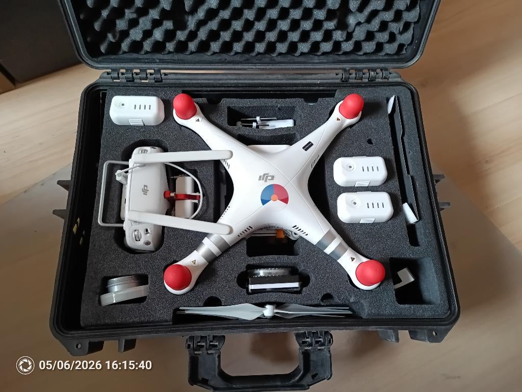 DJI Phantom 3 Advanced plus accessories, Ophalen of Verzenden, Gebruikt