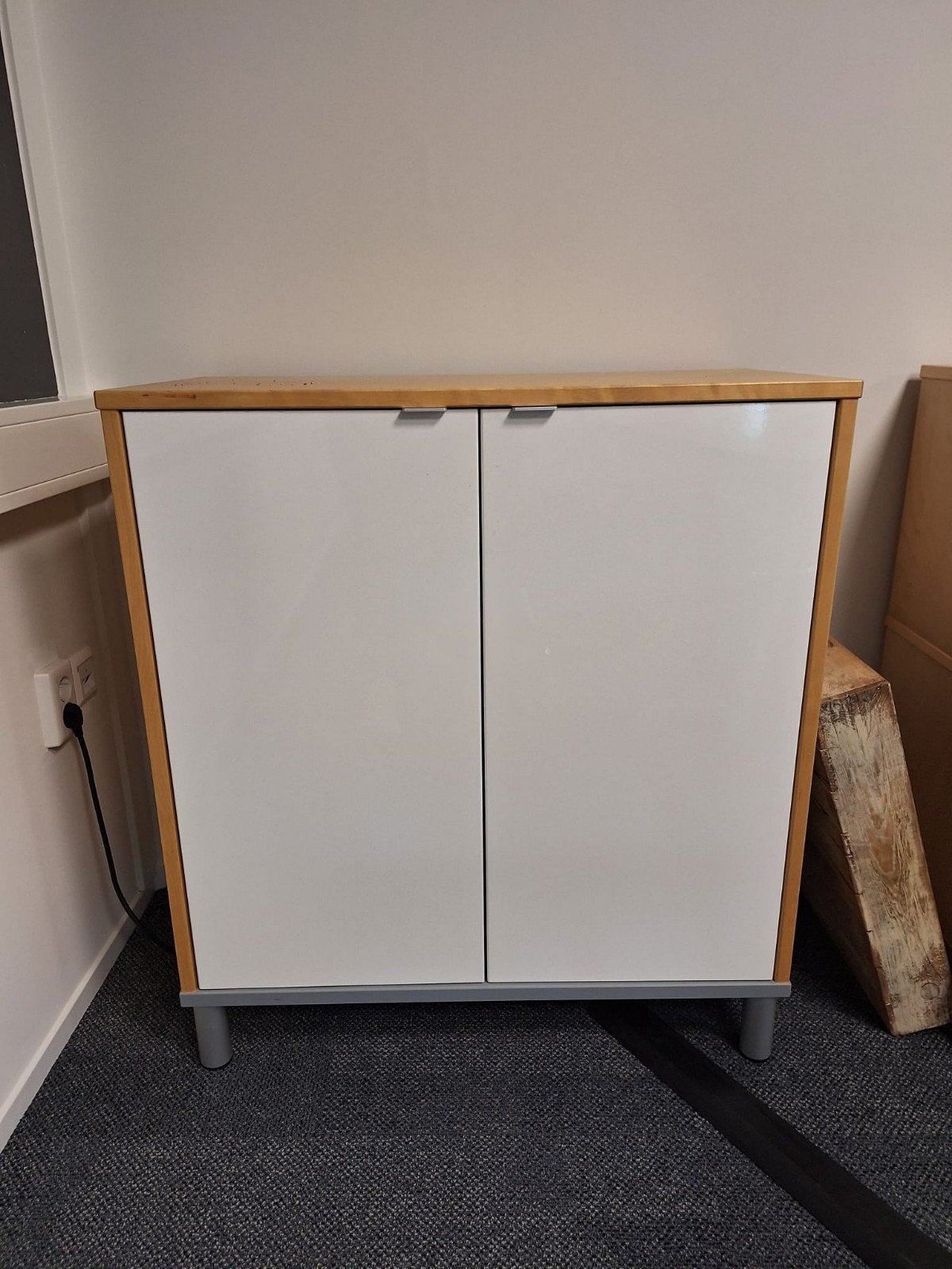 2 Kasten met Planken wit en licht houtkleur, Huis en Inrichting, Kasten | Computermeubels, Ophalen, Gebruikt, Overige houtsoorten