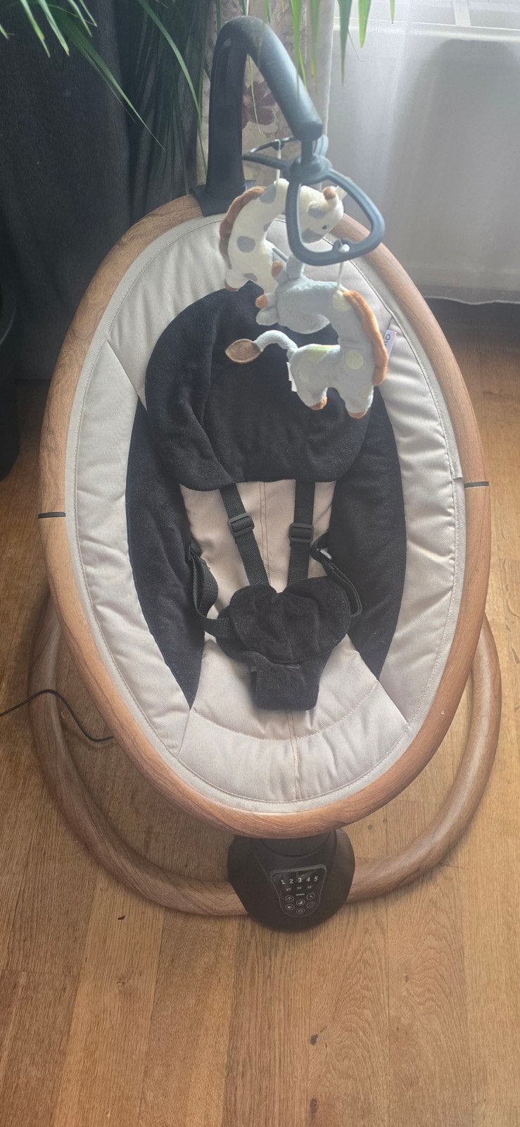 Super mooie Qute Q-Rocker Swing elektrische wipstoel!, Kinderen en Baby's, Wipstoeltjes, Overige merken, Wipstoel, Ophalen of Verzenden