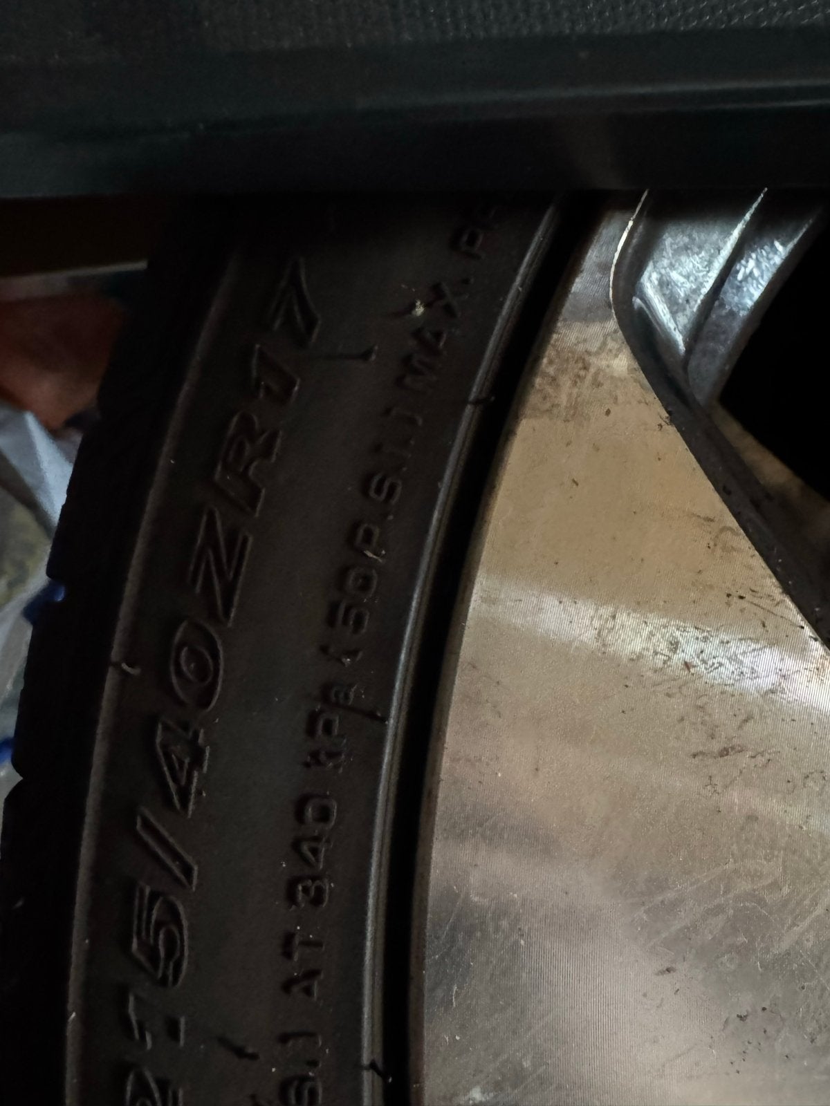 Audi 17 inch velgen met zomerbanden - 215/40ZR17, Auto-onderdelen, Banden en Velgen, Ophalen, Banden en Velgen, 17 inch, Personenwagen
