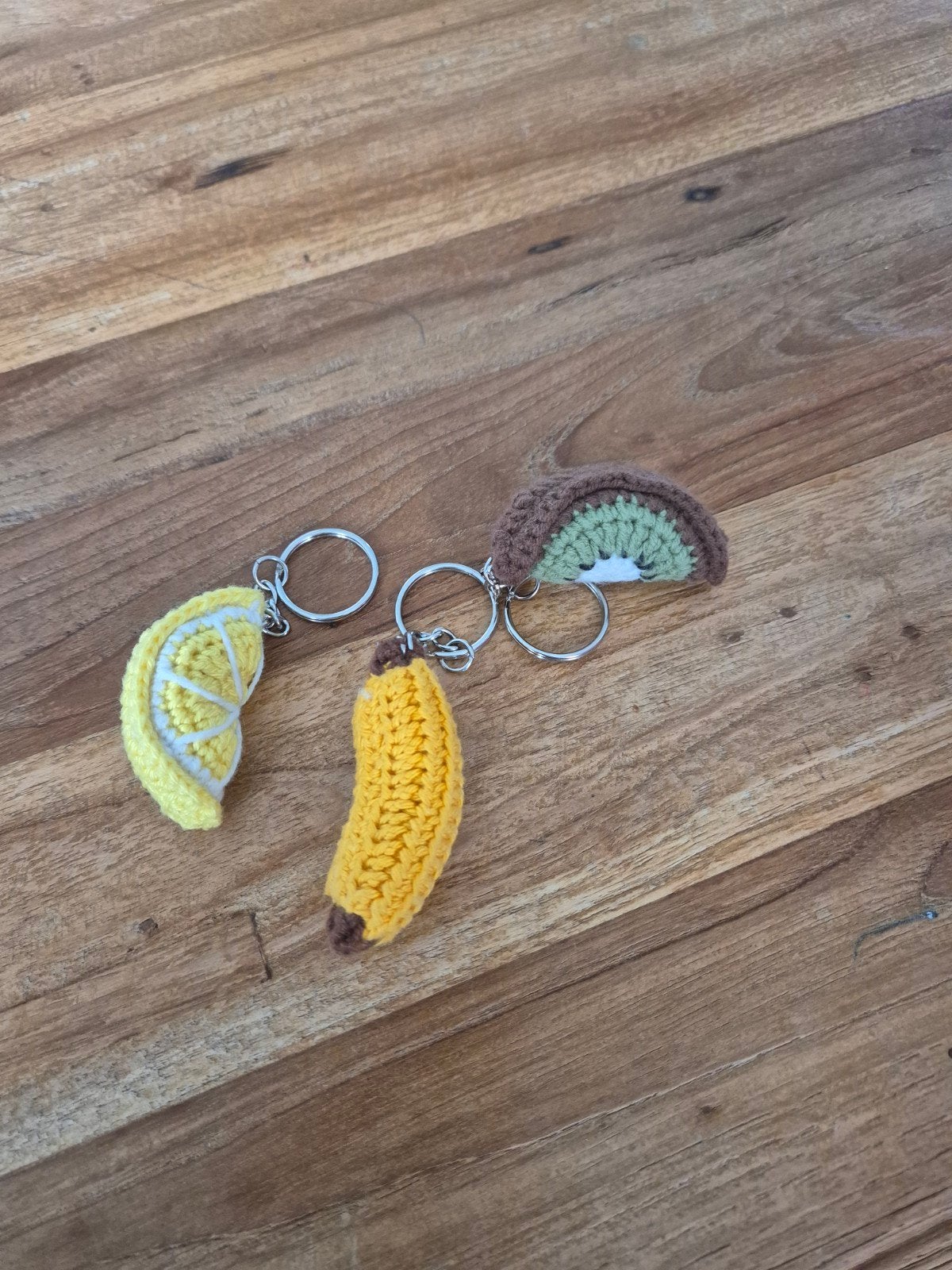 Gehaakte fruit sleutelhangers: kiwi, banaan, citroen, Verzamelen, Sleutelhangers, Ophalen of Verzenden, Nieuw, Overige typen