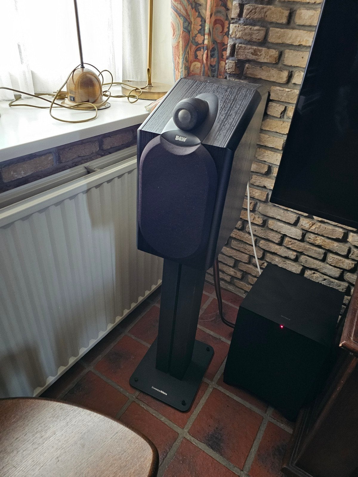 Bowers & Wilkins B&W Luidspreker, Audio, Tv en Foto, Inclusief standaarden, Ophalen, Zo goed als nieuw, Bowers & Wilkins (B&W)