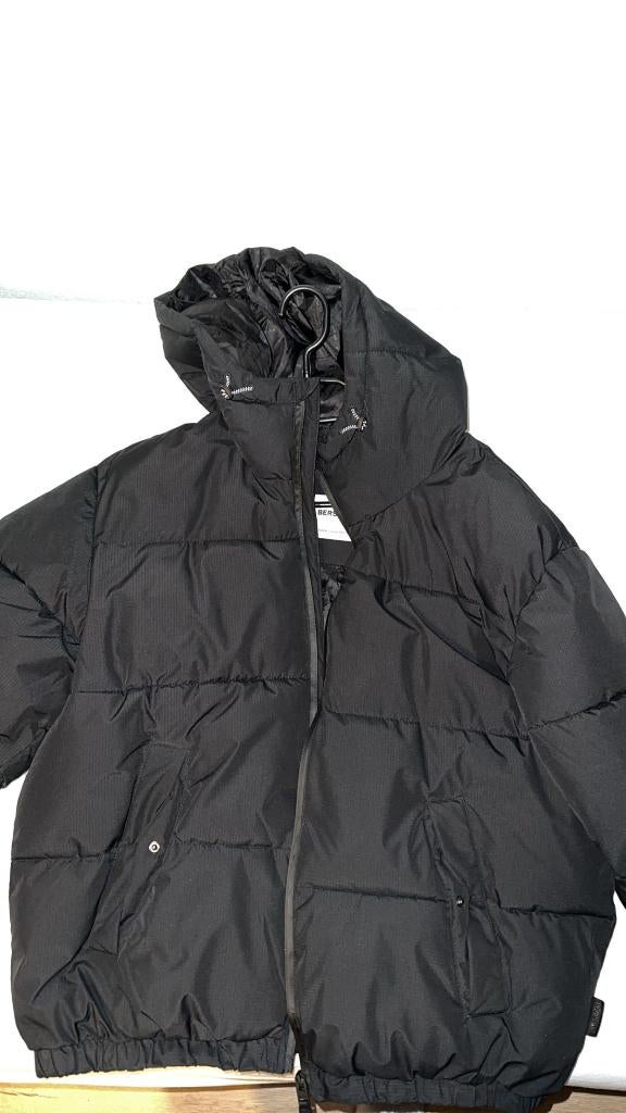 Zwarte winterjas, Zwart, Bershka, Zo goed als nieuw, Ophalen