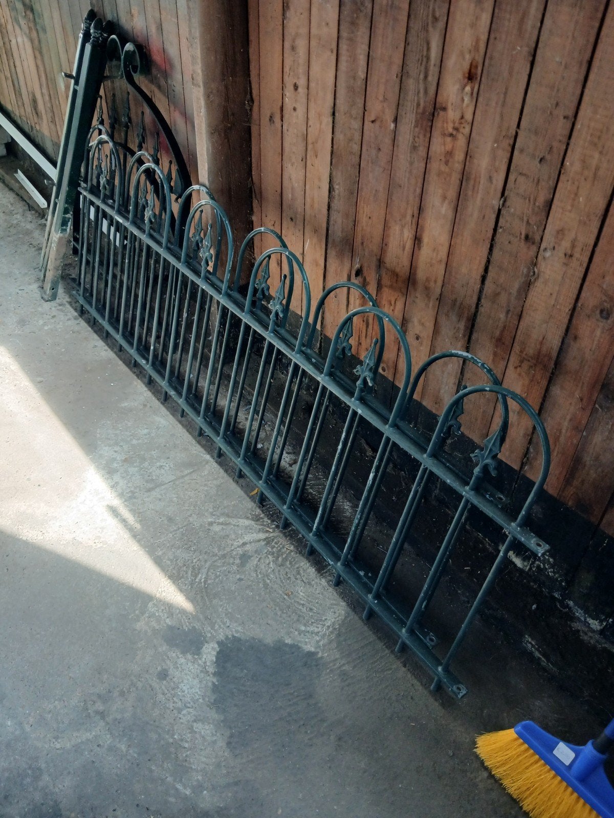 Sierhekwerk met poort - Gebruikt, Ophalen, Met poort, Gebruikt, Sierhekwerk