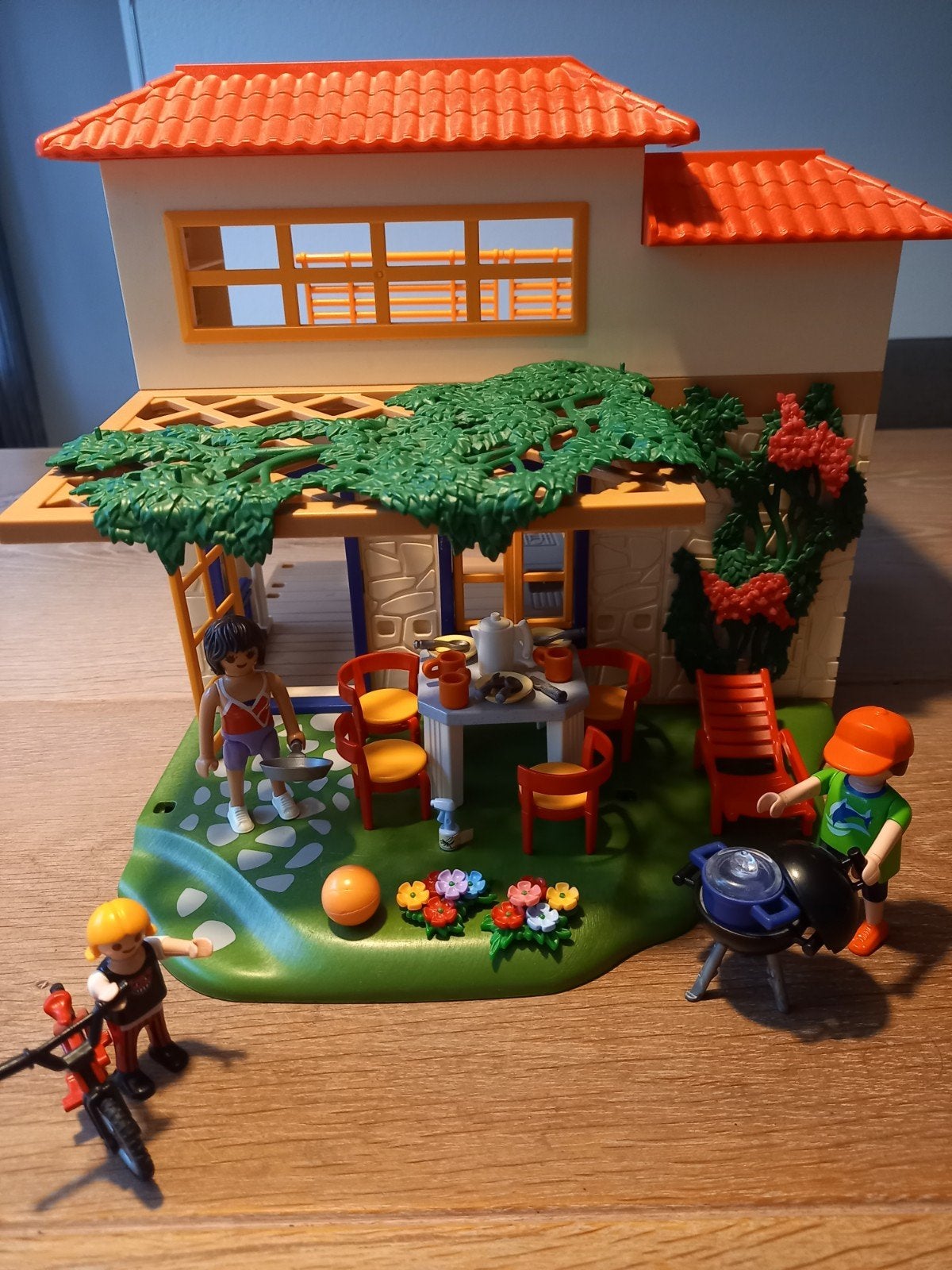 Playmobil Vakantiehuis met bbq, Ophalen of Verzenden, Zo goed als nieuw