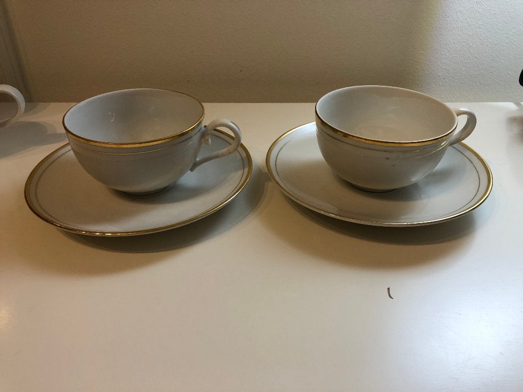 B226 Bohemia Antieke kop en schotel gouden rand servies, Antiek en Kunst, Ophalen of Verzenden
