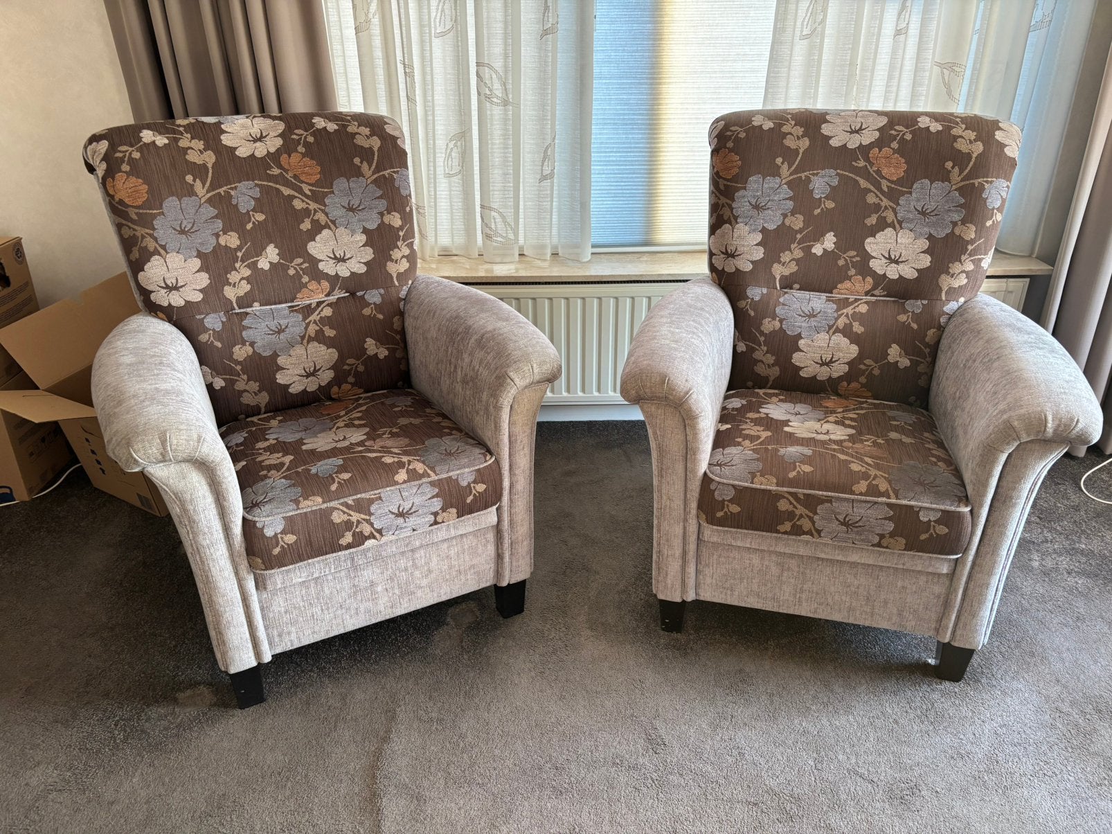 2 x hele mooie klassieke bloemetjes fauteuils, Ophalen, Zo goed als nieuw, 75 tot 100 cm, 50 tot 75 cm