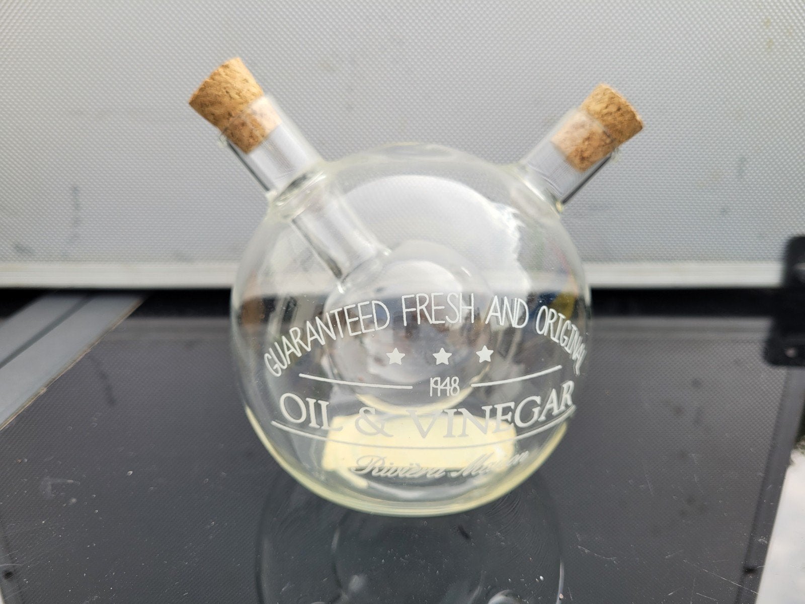 Riviera Maison Olie & Azijn Fles - Nieuwstaat, Nieuw, Ophalen of Verzenden, Riviera Maison, Glas