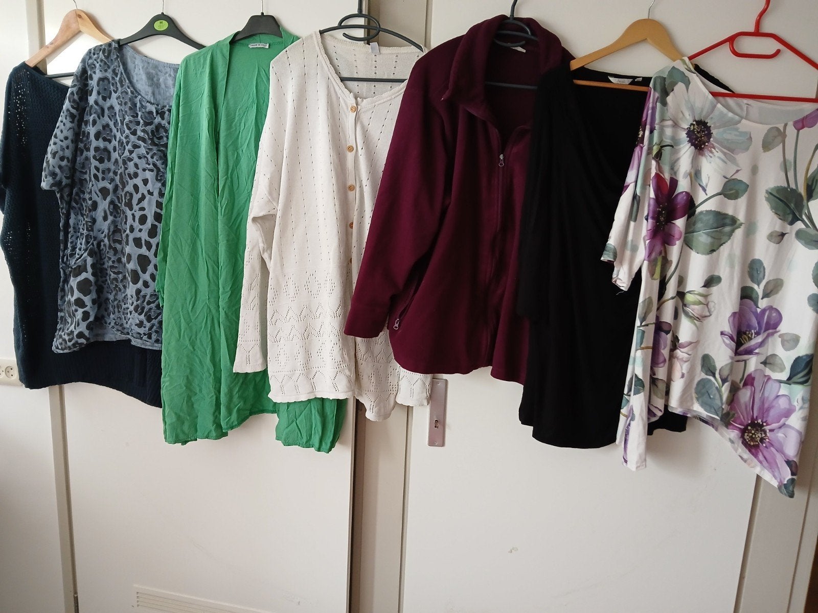 Kledingpakket maat 56: broeken, sjaaltjes, shirts, vesten, Ophalen of Verzenden, Gedragen, Broek of Spijkerbroek