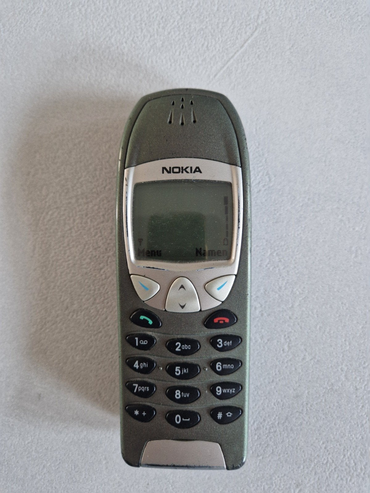 Nokia 6210 - Klassieke mobiele telefoon, Gebruikt, Geen camera, Zwart, Fysiek toetsenbord