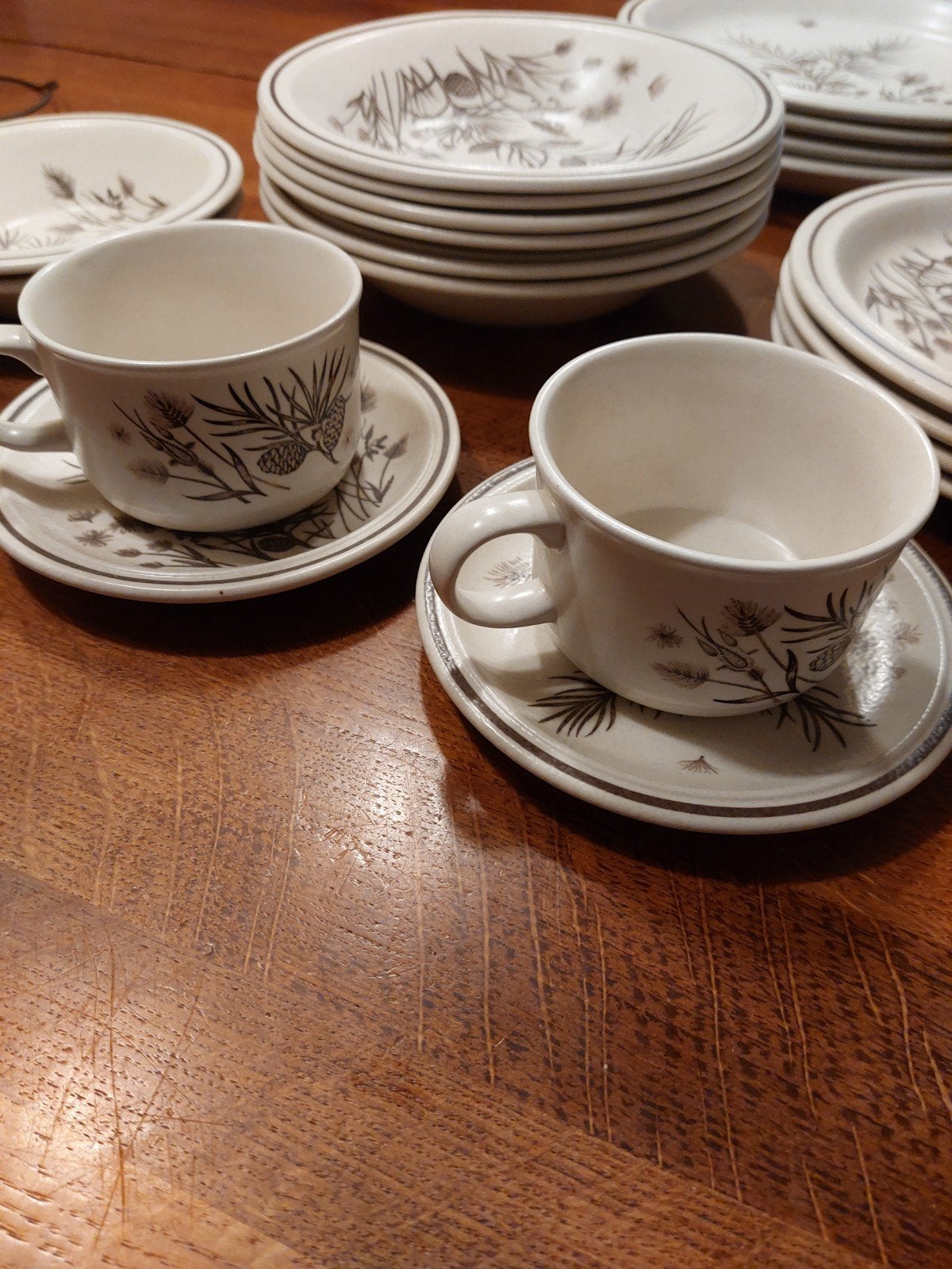 Vintage Pinewood servies van W.H. Grindley Co Ltd, Overige merken, Keramiek, Vintage, Ophalen of Verzenden