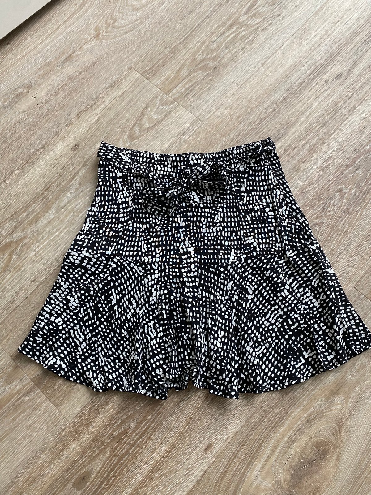 Zwart/Witte Skort Cotton Club Mt. Xs ZGAN!, Kleding | Dames, Zwart, Ophalen of Verzenden, Zo goed als nieuw, Maat 34 (XS) of kleiner