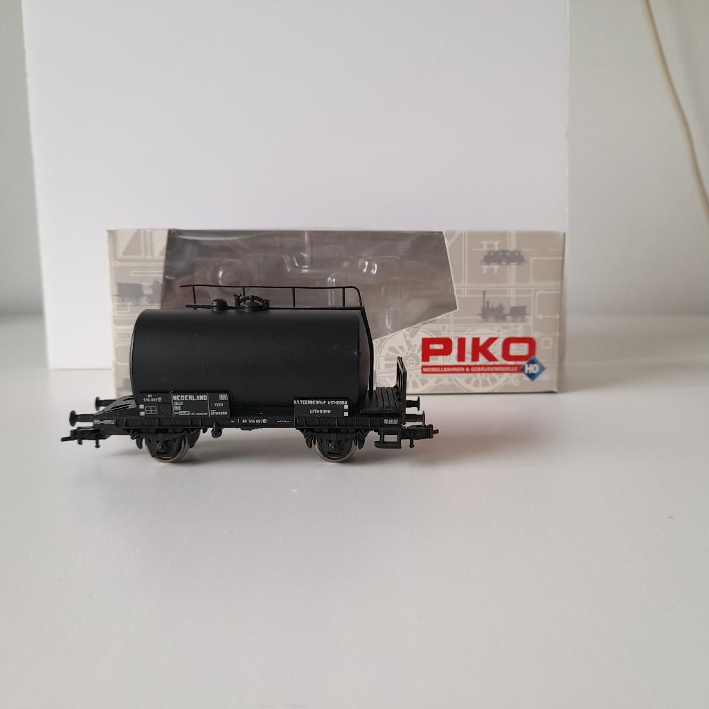 Te koop: wagons HO wegens stoppen met HO spoor, Gebruikt, Gelijkstroom, Wagon, NS