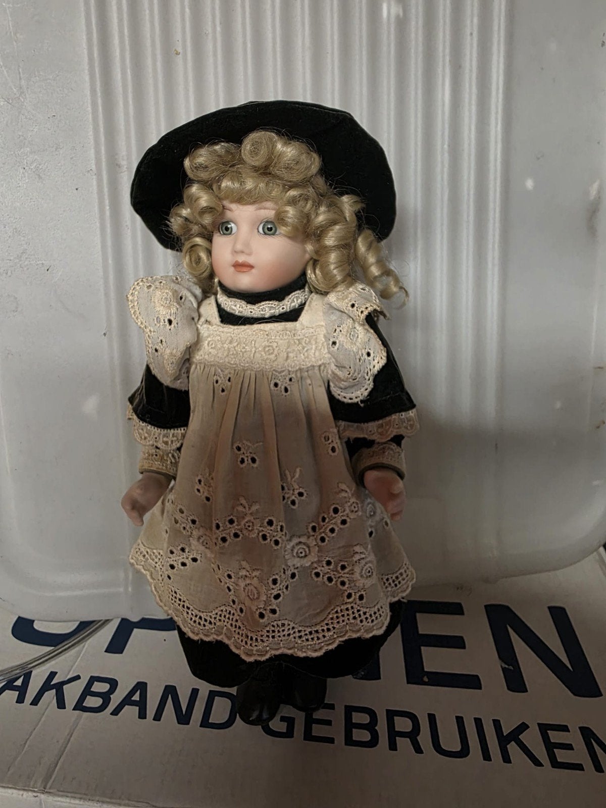 Vintage Porseleinen Verzamelpop met Hoed, Ophalen of Verzenden, Gebruikt, Pop