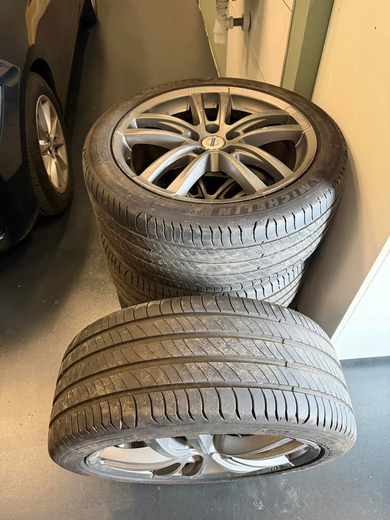 Originele Volvo velgen met Michelin banden 255/40 R19, 19 inch, Gebruikt, 255 mm, Banden en Velgen