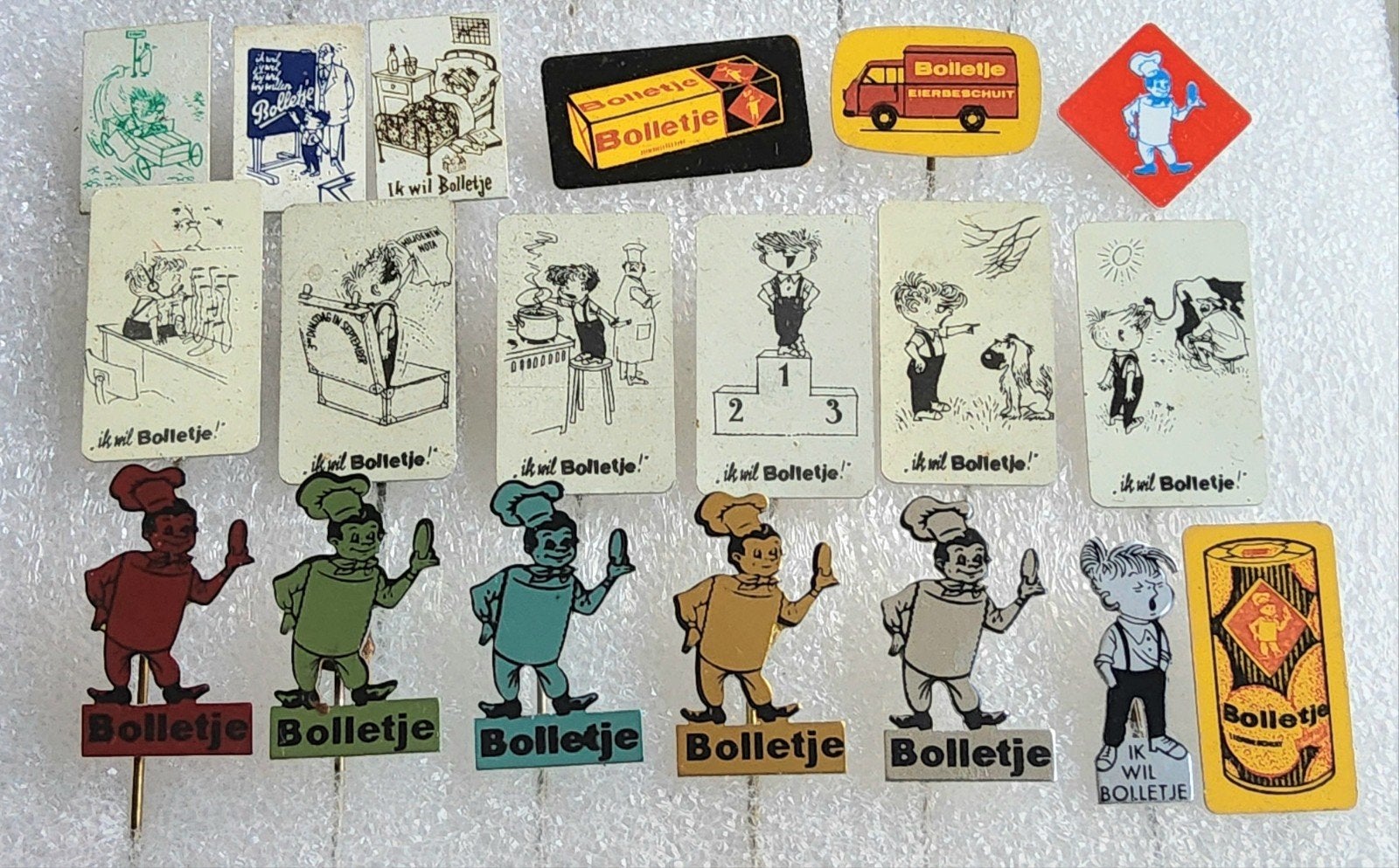 19 Vintage Bolletje Speldjes, Ophalen of Verzenden, Gebruikt, Overige onderwerpen, Speldje of Pin
