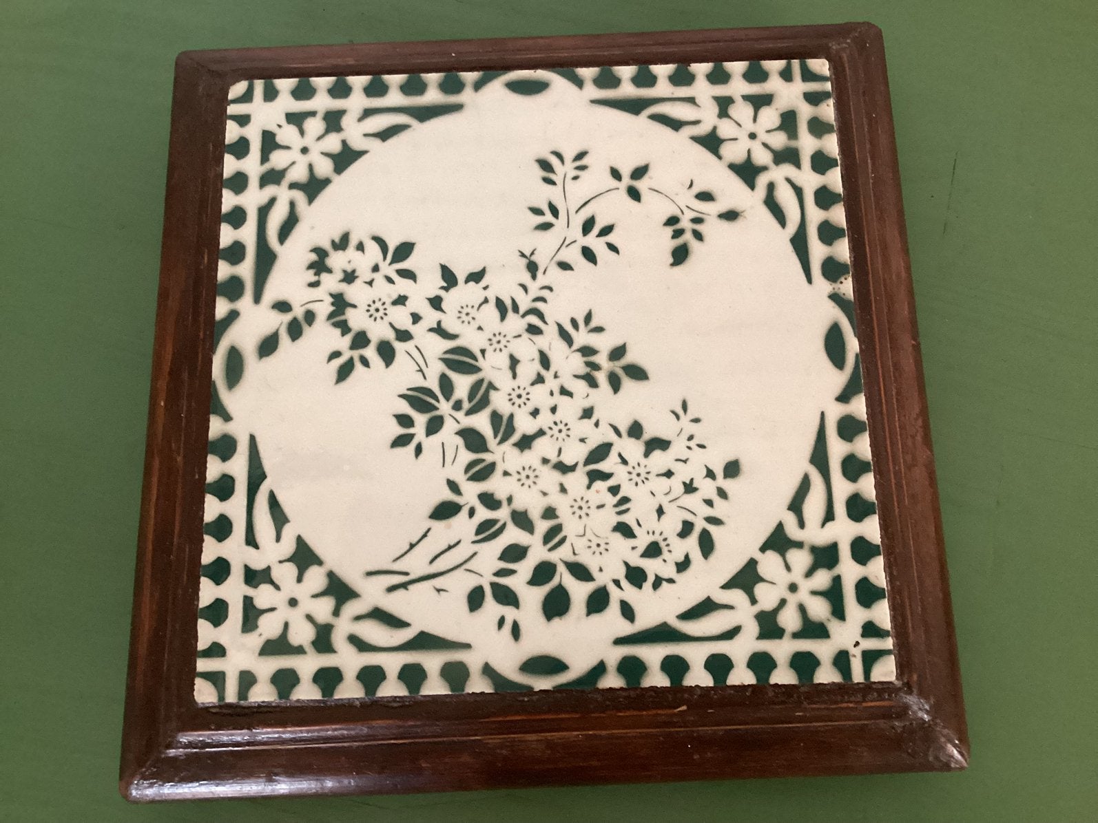 Art Deco Tegel Trivet/Onderzetter ‘Gien Keramiek’1920 France, Ophalen of Verzenden