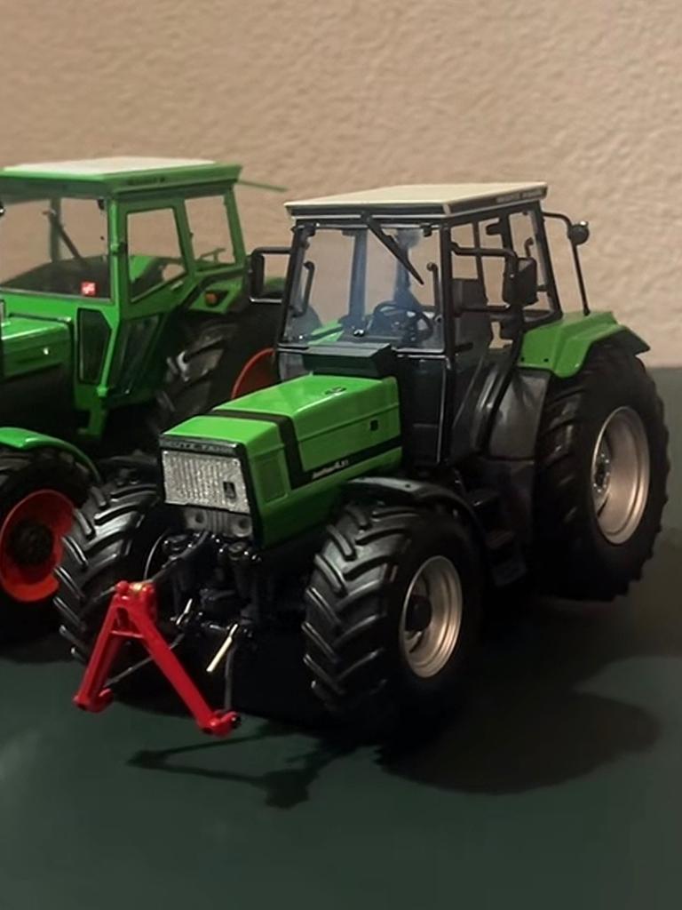 Gezocht deutz 4.51 moterkap, Ophalen of Verzenden, Zo goed als nieuw, Tractor of Landbouw, Overige merken