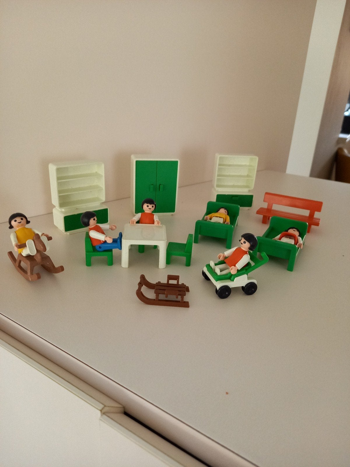 Playmobil speelgoed set: meubels en speeltuin, Ophalen of Verzenden, Gebruikt, Jongen of Meisje