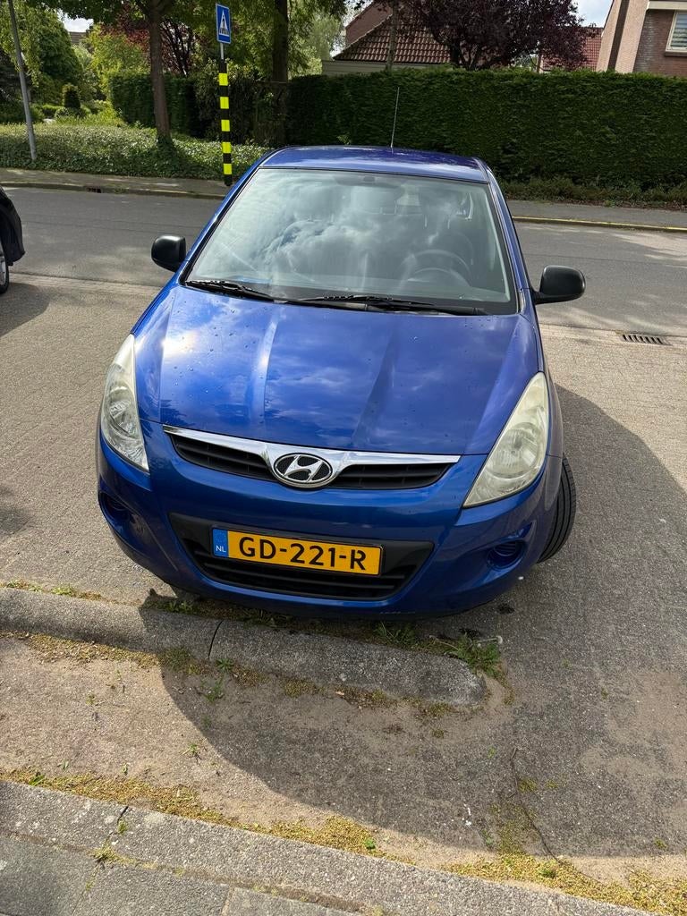 Hyundai i20 1.2 5-DRS 2010 Blauw nieuwe apk, Auto's, Hyundai, 450 kg, 31 €/maand, 4 cilinders, Blauw