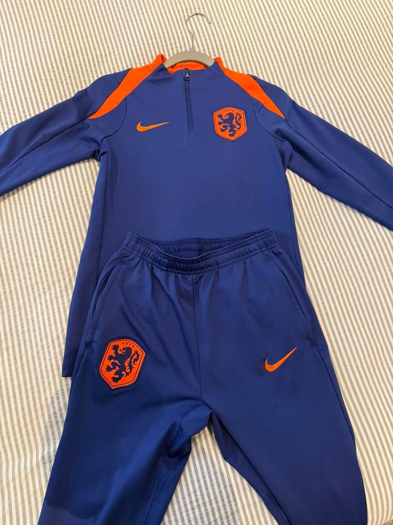 Nederlands Elftal trainingspak orgineel!!!, Maat XS of kleiner, Ophalen of Verzenden, Zo goed als nieuw, Trainingspak