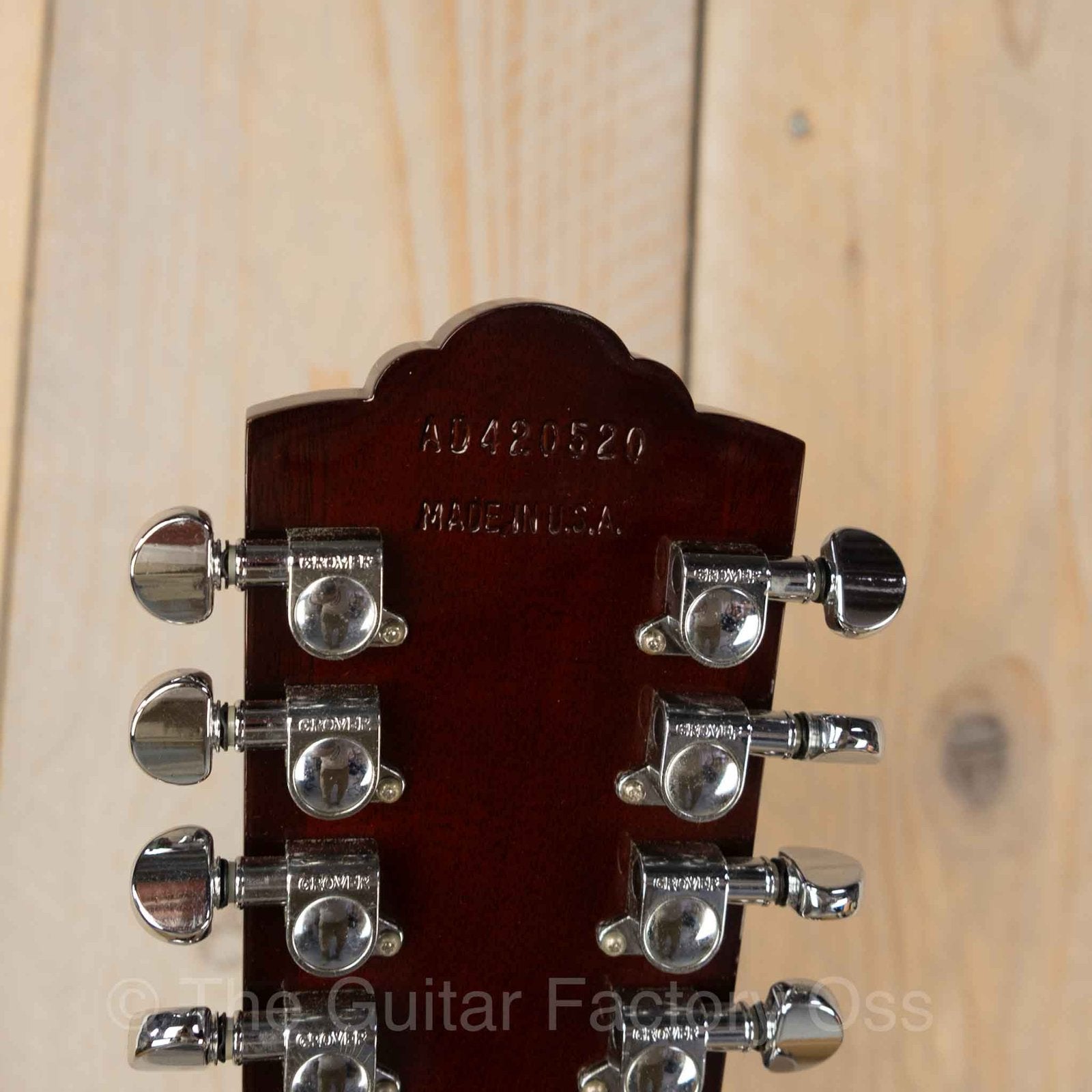 Foto 12 van Guild USA D-25 12-string 1996