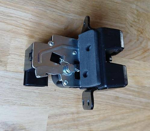 Slot achterklep diverse Kia auto's en Hyundai ix20, Achterklep, Hyundai, Nieuw, Ophalen of Verzenden