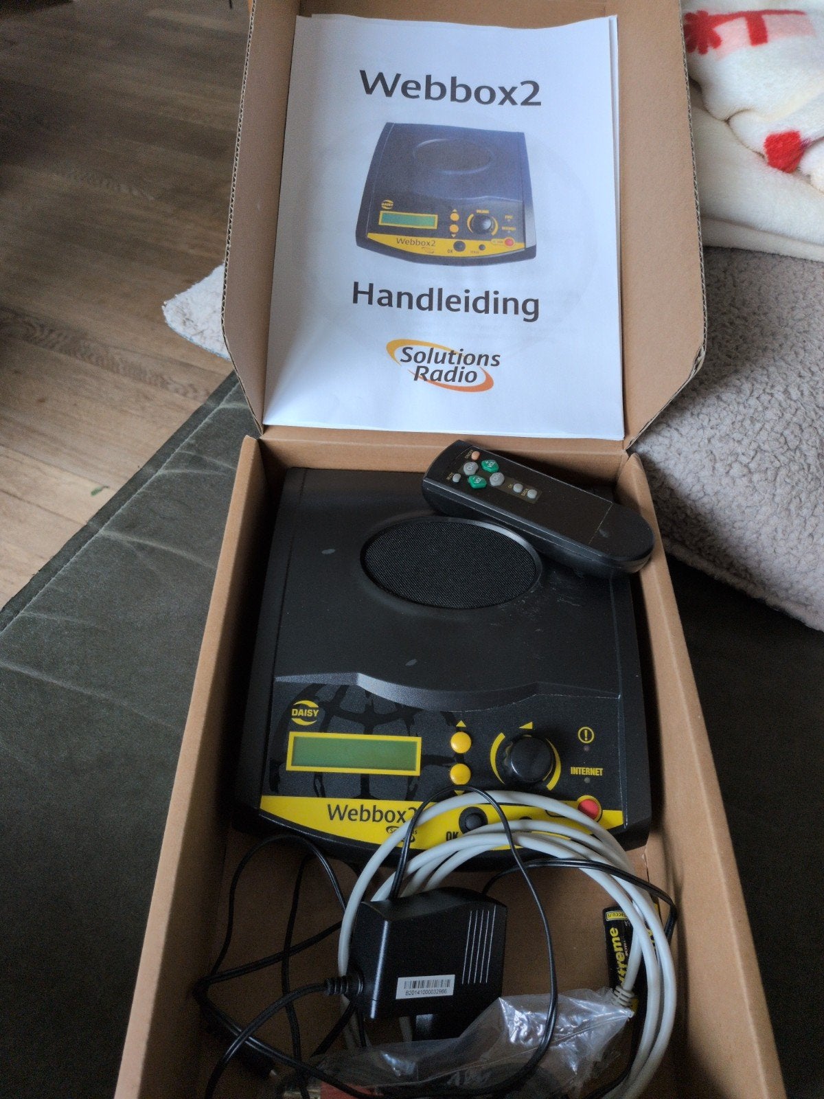 Webbox2 Solutions met afstandsbediening., Ophalen of Verzenden, Gebruikt, Radio