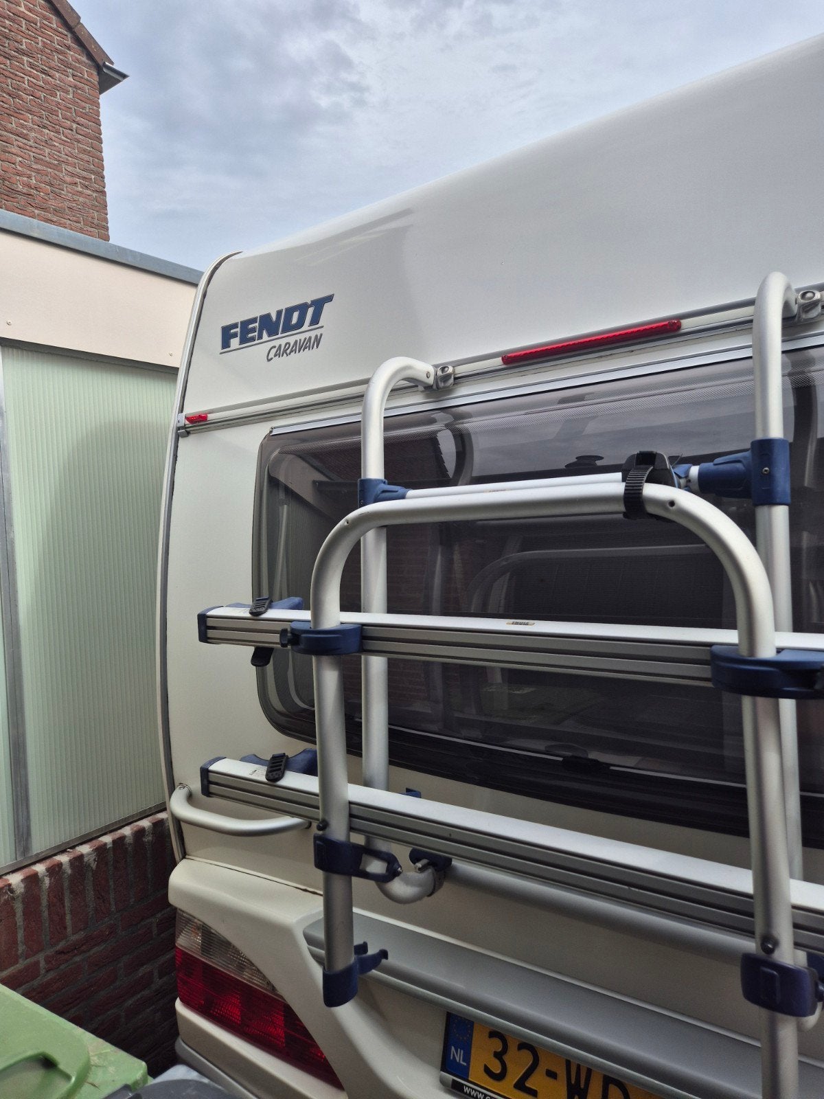 OMNI Fietsendrager voor caravan - Gebruikt, Ophalen, 2 fietsen, Gebruikt, Achterklepdrager