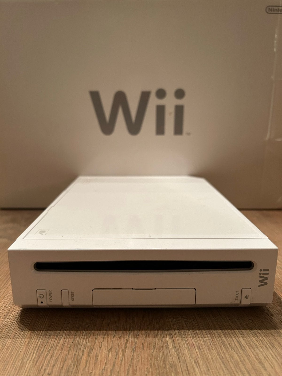 Nintendo Wii Console met veel accessoires en 8 spellen, Ophalen, Gebruikt, Met 3 controllers of meer, Met games