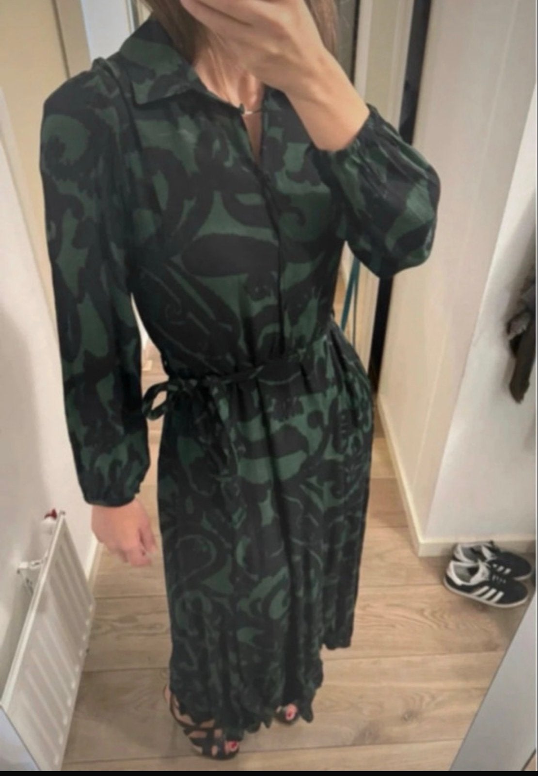 Lange Zara jurk maat M in uitstekende staat, Kleding | Dames, Jurken, Maat 38/40 (M), Ophalen of Verzenden, Zo goed als nieuw