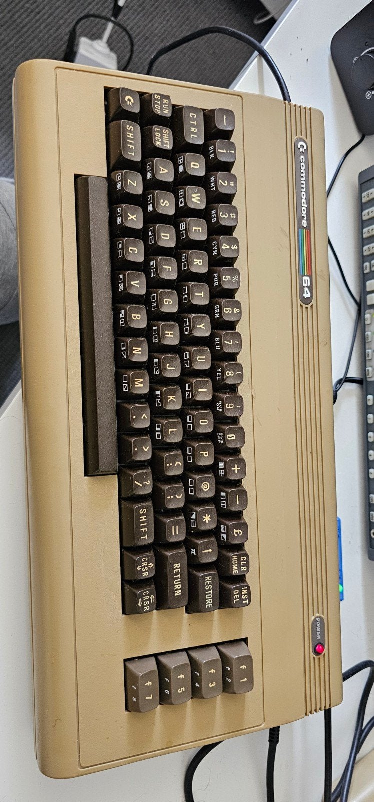 Commodore 64 met Kung Fu Flash 2 en monitor, Spelcomputers en Games, Spelcomputers | Nintendo Game Boy, Ophalen, Gebruikt, Overige modellen