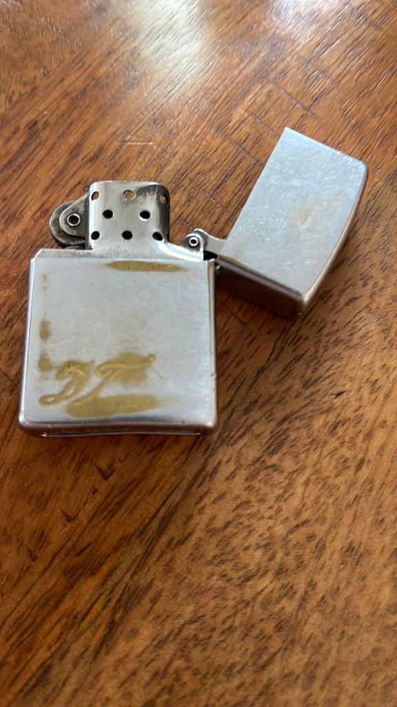 Zippo aansteker, Verzamelen, Rookartikelen, Aanstekers en Luciferdoosjes, Ophalen of Verzenden, Gebruikt, Aansteker