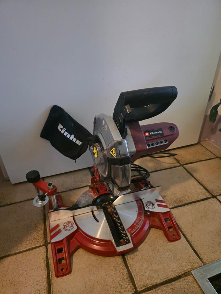 Einhell Afkort- en Verstekzaag TC-MS 2112, Gebruikt, Einhell, Ophalen of Verzenden, Afkortzaag