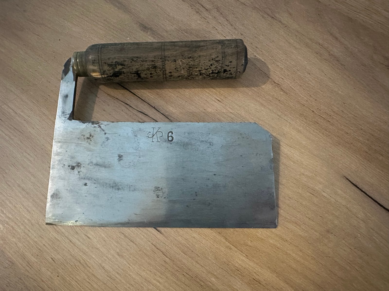 Antieke Hakmes / Keukenmes met Houten Handvat, Antiek en Kunst, Ophalen of Verzenden
