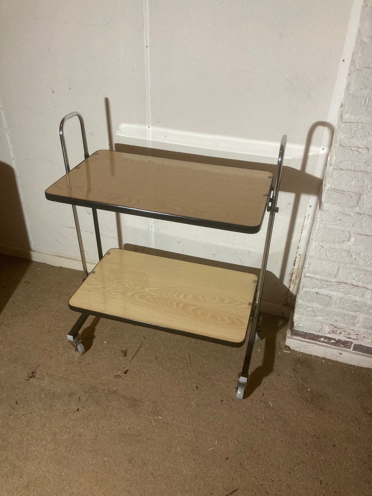 Inklapbare vintage trolley jaren 70, Ophalen