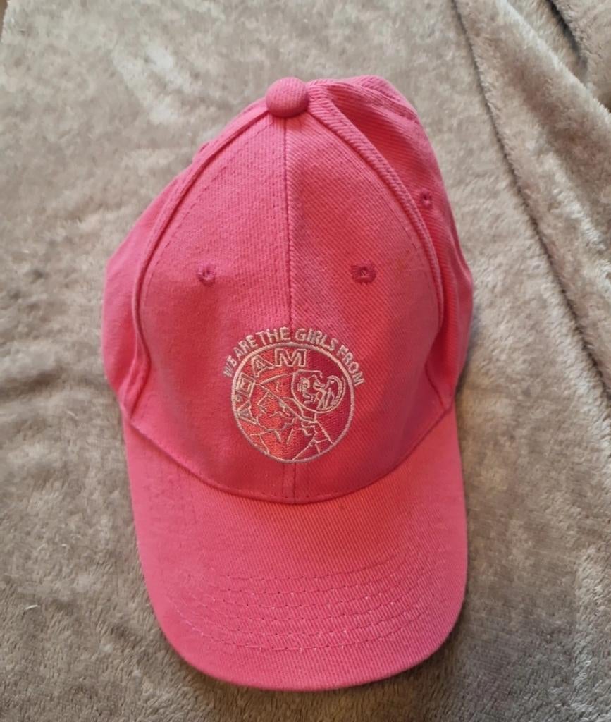 Roze pet met 'We Are The Girls From AM' opdruk, Pet, Milton's, Gedragen, One size fits all