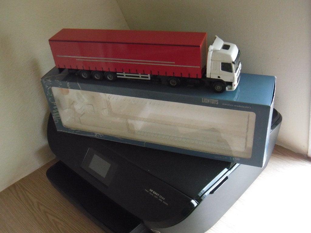 Daf CF, Hobby en Vrije tijd, Modelauto's | 1:50, Ophalen of Verzenden, Nieuw, Bus of Vrachtwagen, Lion Toys