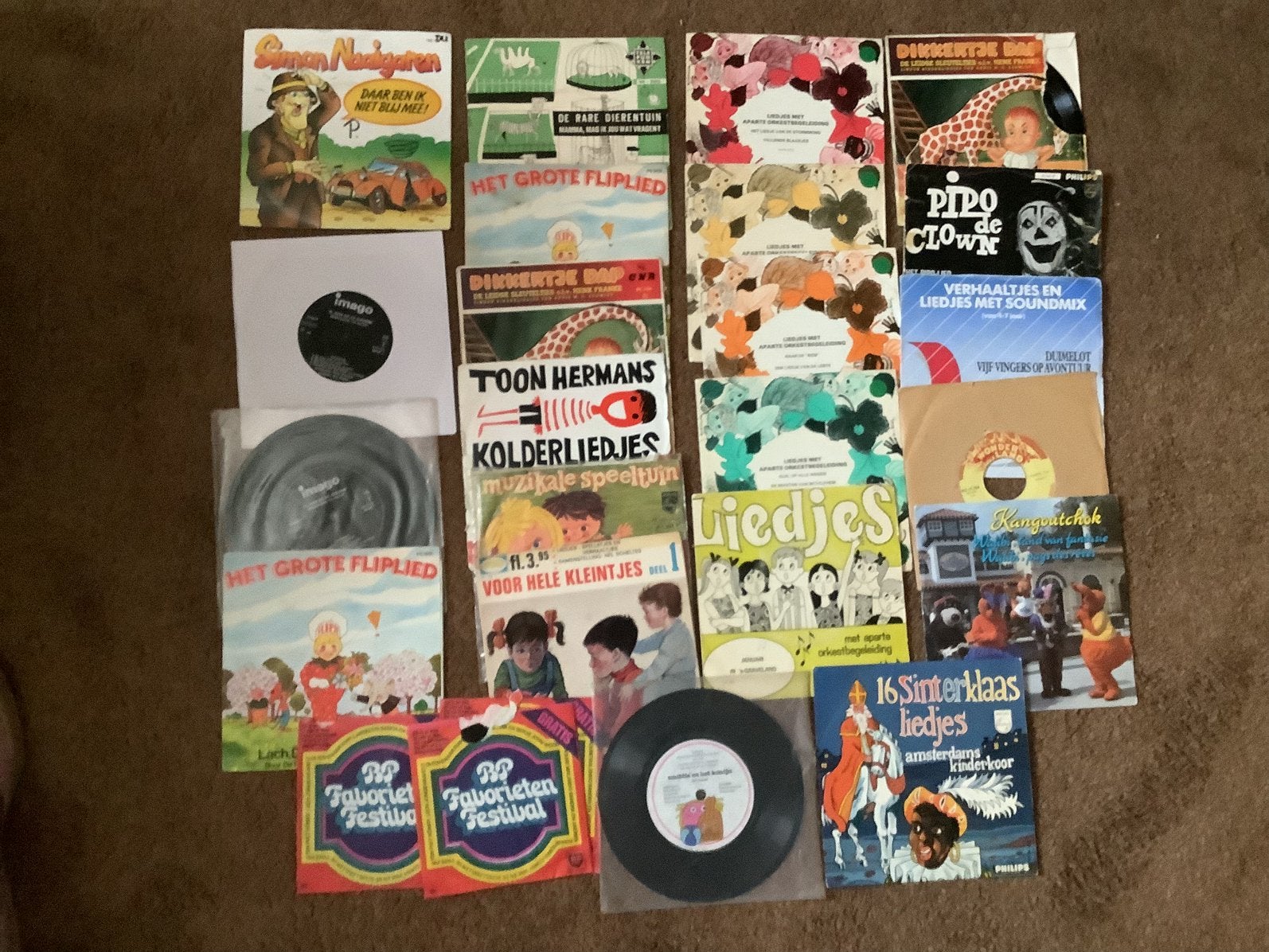Partij Singles ( sprookjes, kinderliedjes en nog veel meer), Ophalen of Verzenden, Gebruikt
