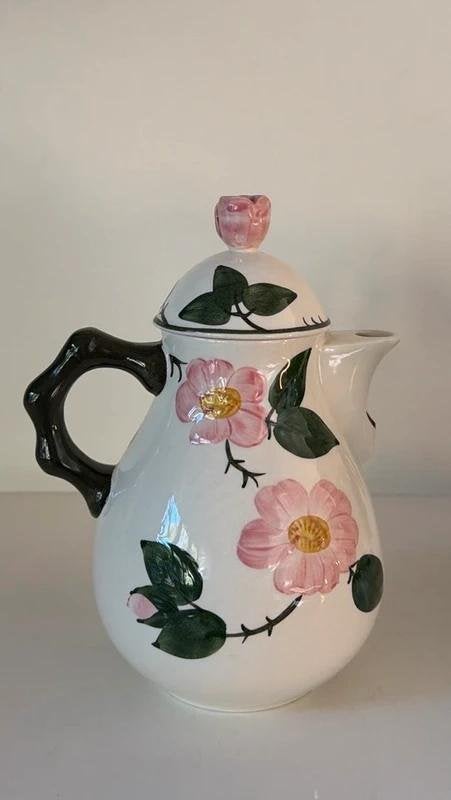 Villeroy & Boch Wild-rose koffiepot, Kan, Villeroy & Boch, Ophalen of Verzenden, Zo goed als nieuw