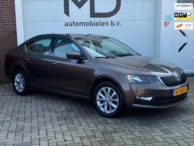 Skoda Octavia 1.0 TSI - DSG - 1e eigenaar-Dealer onderhouden, Auto's, Skoda, Gebruikt, Bruin, 49 €/maand, Bedrijf