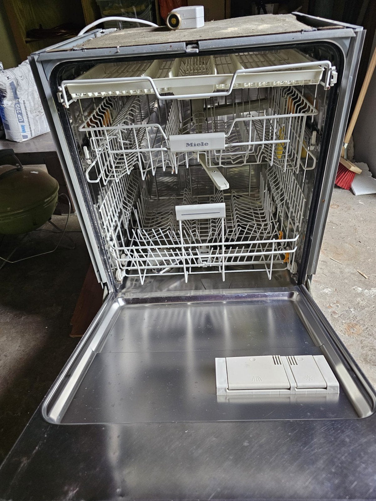 Miele Inbouwvaatwasser - Goede Staat, Ophalen, Gebruikt, Minder dan 85 cm, 60 cm of meer