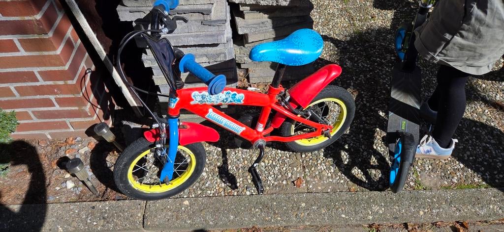 Rode kinderfiets met Paw Patrol stickers, Ophalen, Gebruikt, Minder dan 16 inch, Onbekend