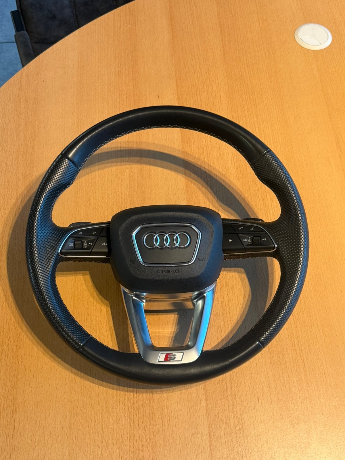 Origineel Audi A3 8Y Leren S-line stuurwiel, Ophalen of Verzenden, Gebruikt, Audi