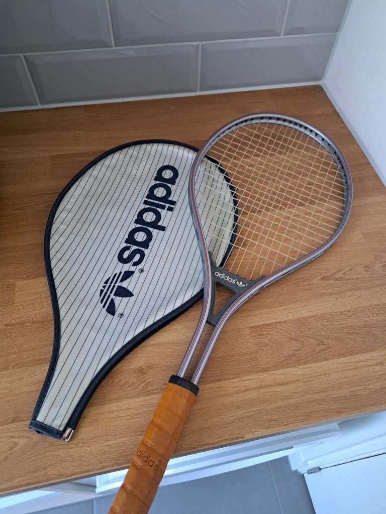 Vintage Adidas tennisracket met hoes, Ophalen of Verzenden