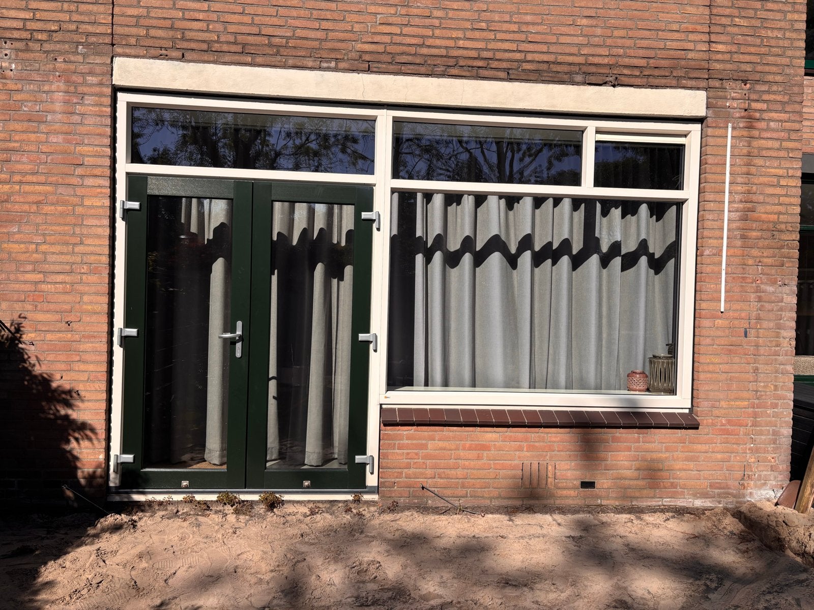 Kunststof pui met openslaande deuren - Kufa, Ophalen, Kunststof, Gebruikt, Buitendeur